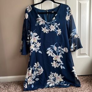 Blue floral bell sleeve dress